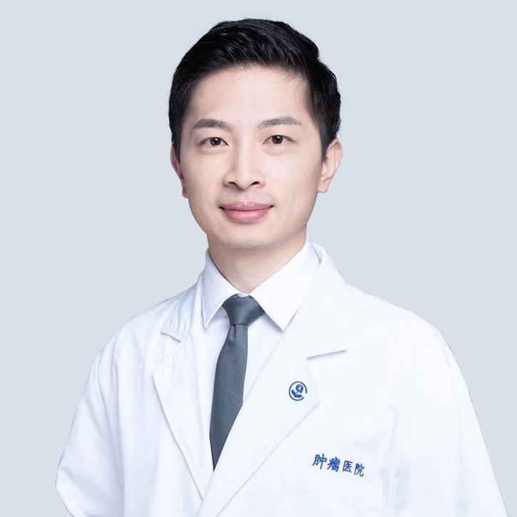 乳腺外科杨犇龙医生