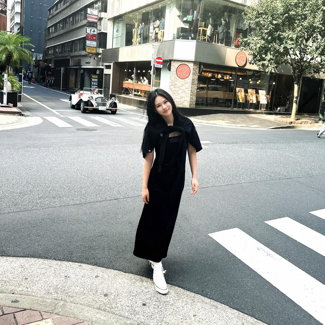 Zoey-W一帆