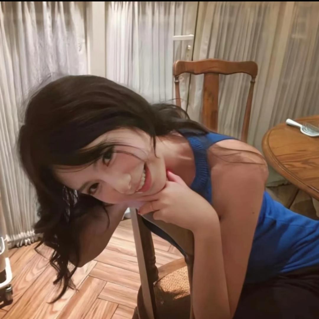 那天与你邂逅的薇薇