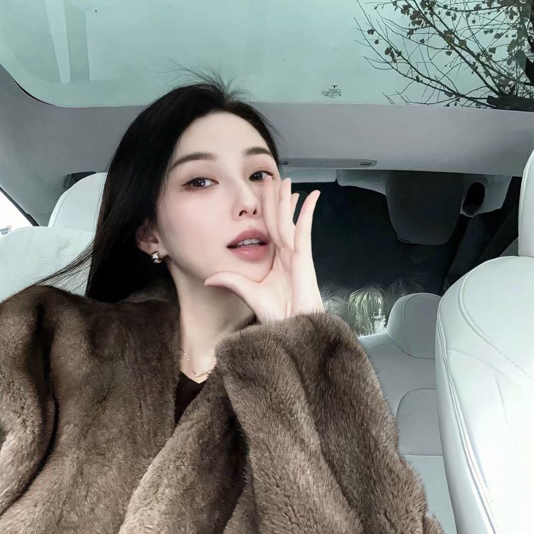 一个爱珠宝的小绵羊（跑腿版）