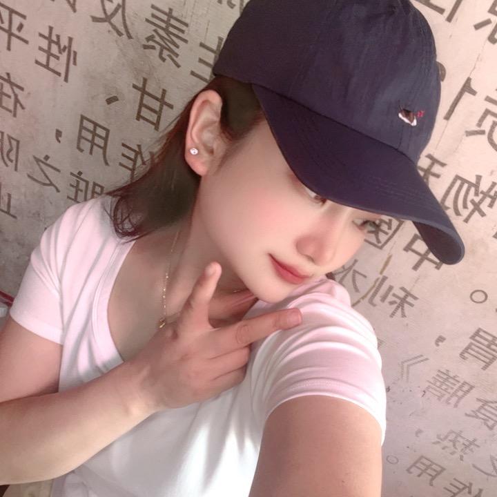 轶轲亲香酥鸡香酥鸭（亚兴路总店）