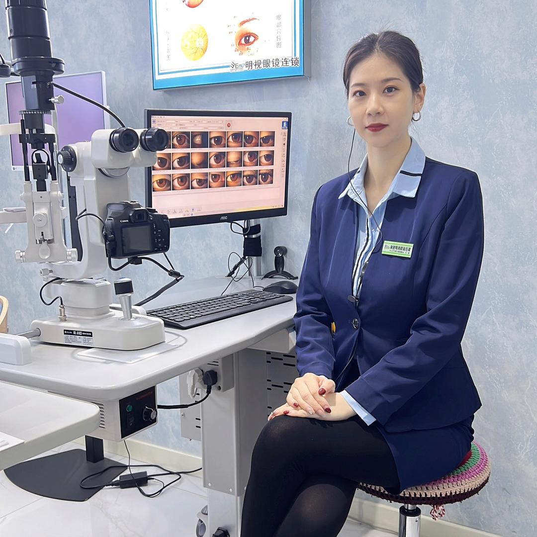 扎兰屯明视眼镜22号视力顾问
