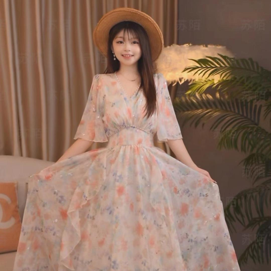 苏陌女装直销(早上7点30开播)