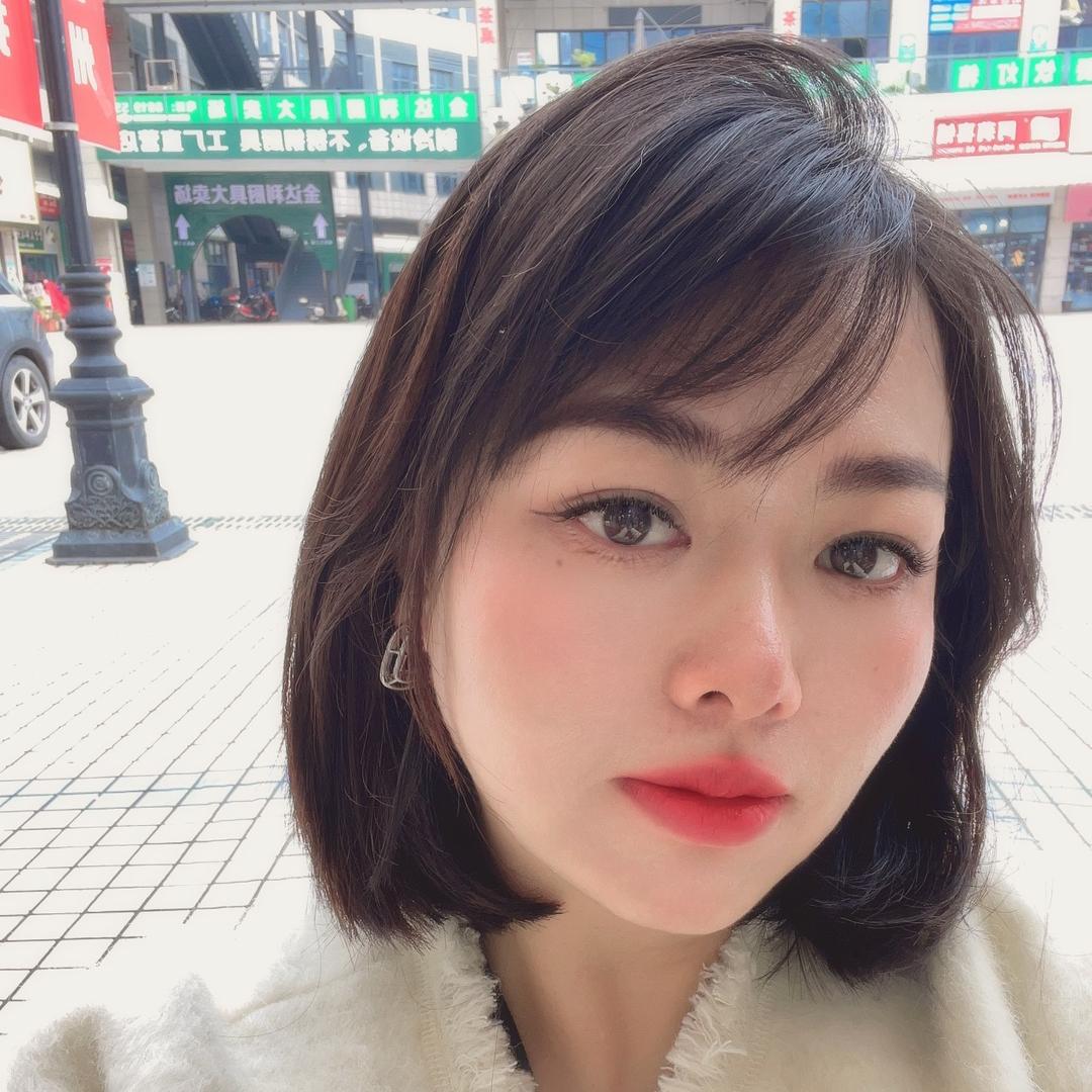 贪吃姐-小文
