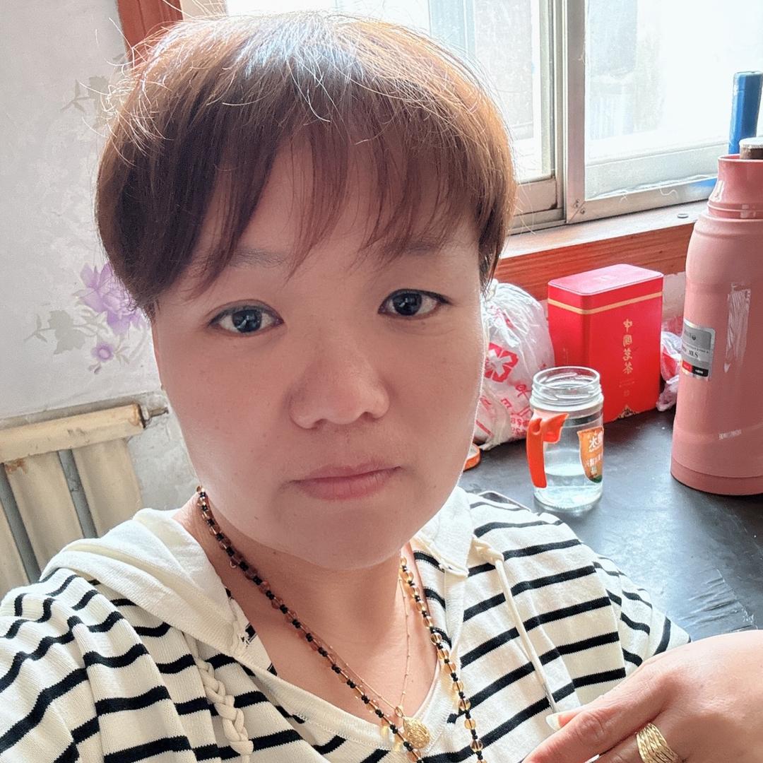 幸福的小🐷