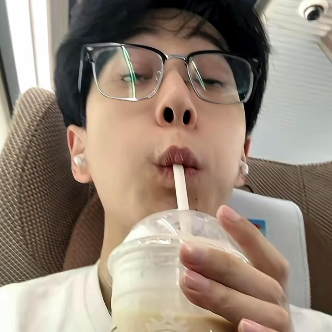 白白今天买鞋了吗