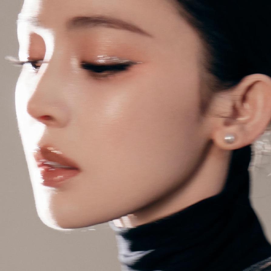 小小酥.