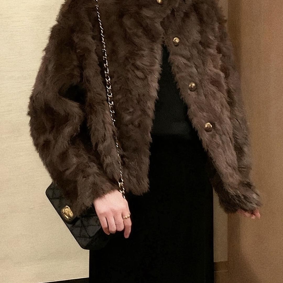 奈里里ins女装穿搭