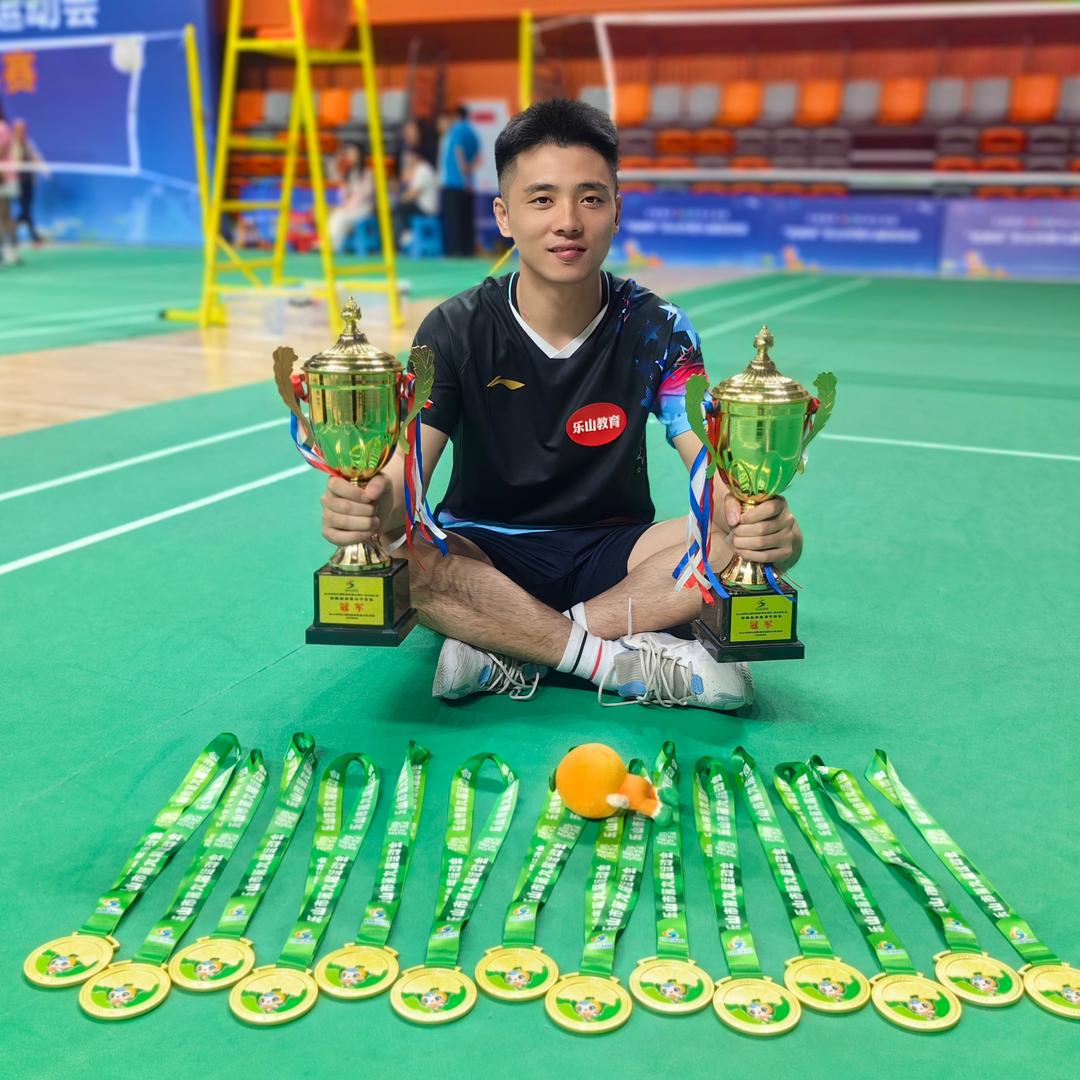 侯老师de羽球世界