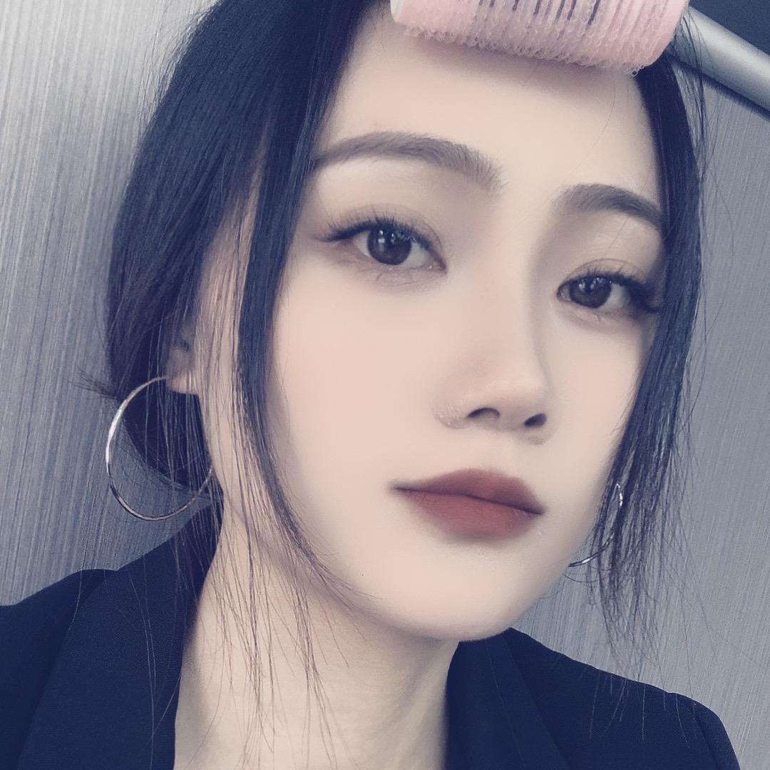 成都百顺隆硬派越野 肖肖