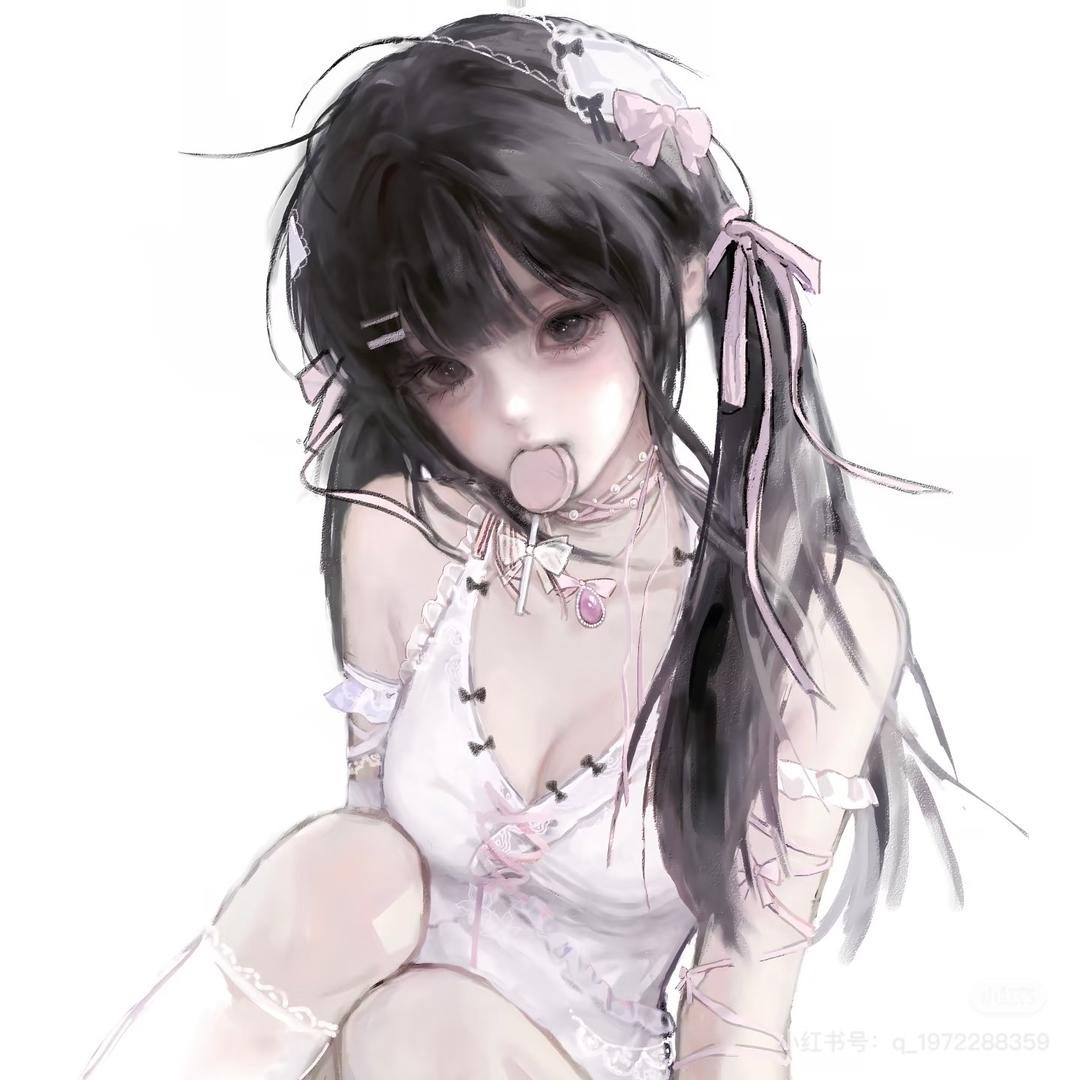 半夜摧毁路边垃圾桶