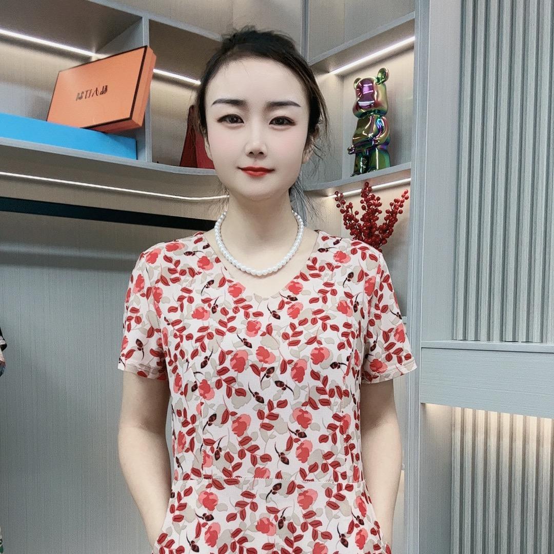 沐浅女装工厂店