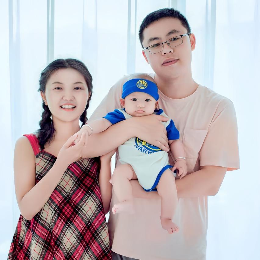 小刘夫妇