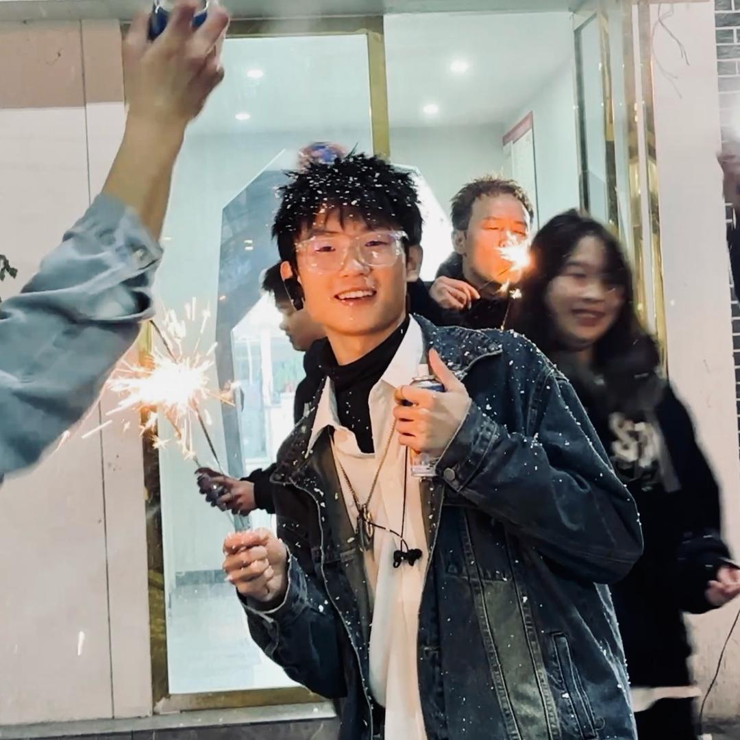 绥阳最帅的托尼焕焕💫