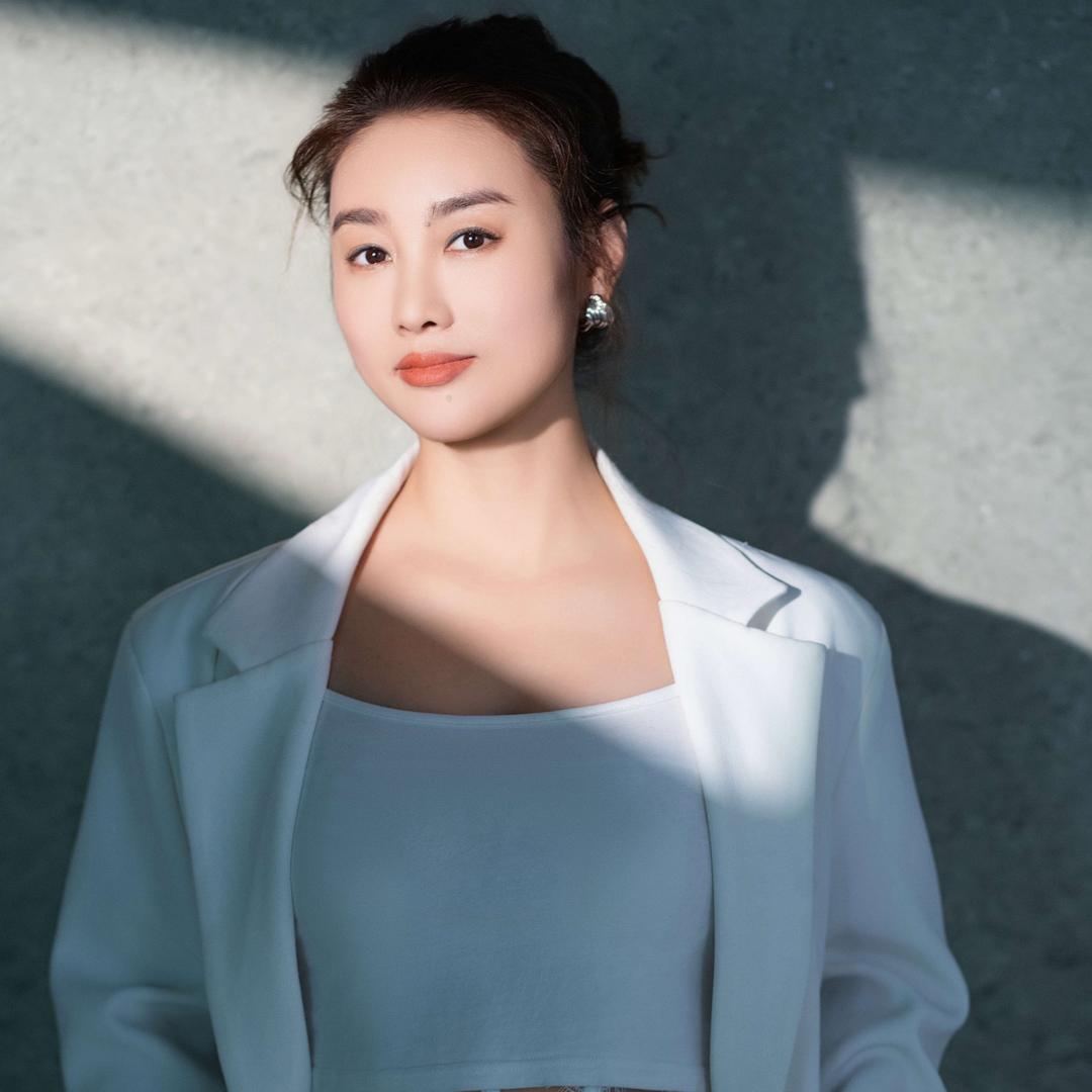 暨大药业集团～何老师