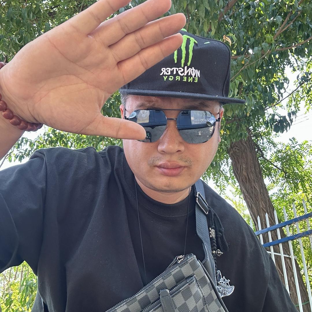 A   伤蓝。更东尖措