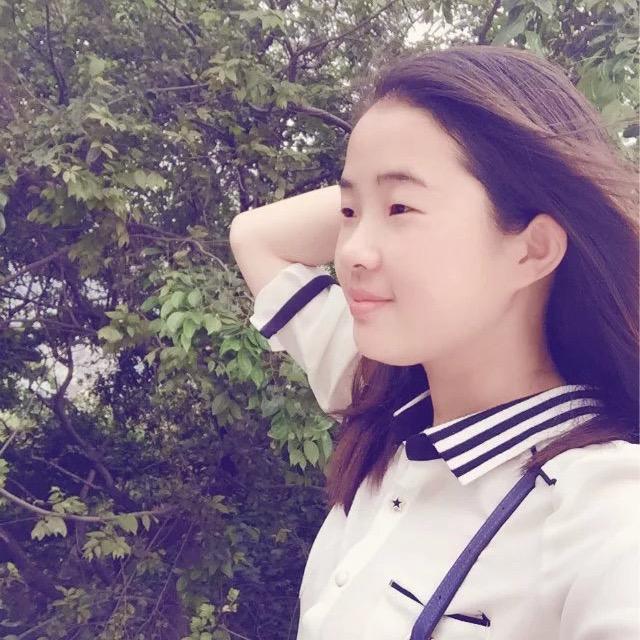 美浮特总代 美妆名品主理人-邱