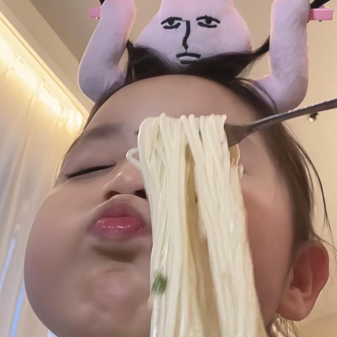 小y饱饱•͈ ₃ •͈ಣ
