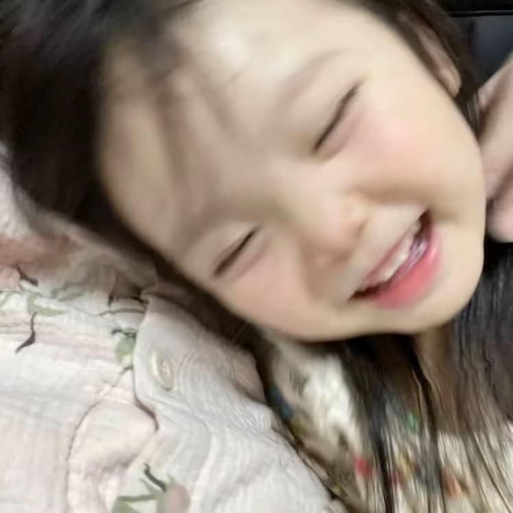 嘟嘟^o^