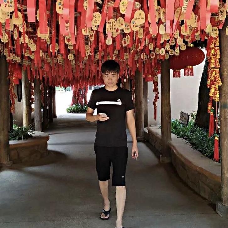 李某人/生蚝