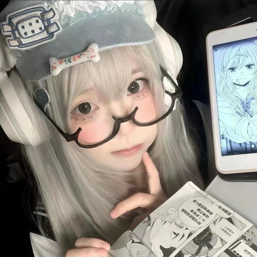 苏芊٩( ˃̶͈̀௰˂̶͈́ )و￥