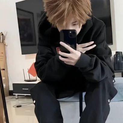 我的老婆有最可爱的齐刘海