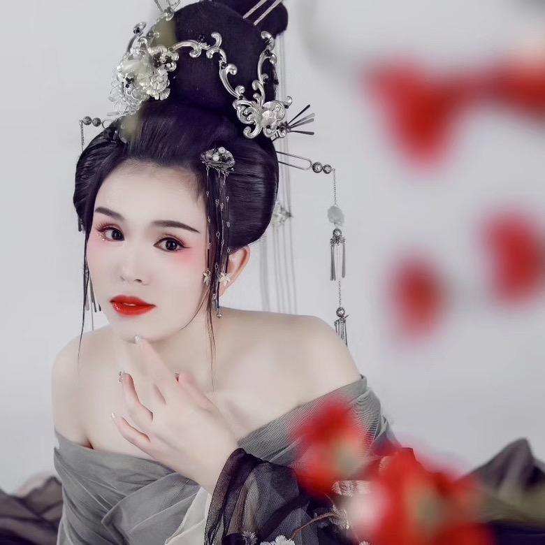 芳芳