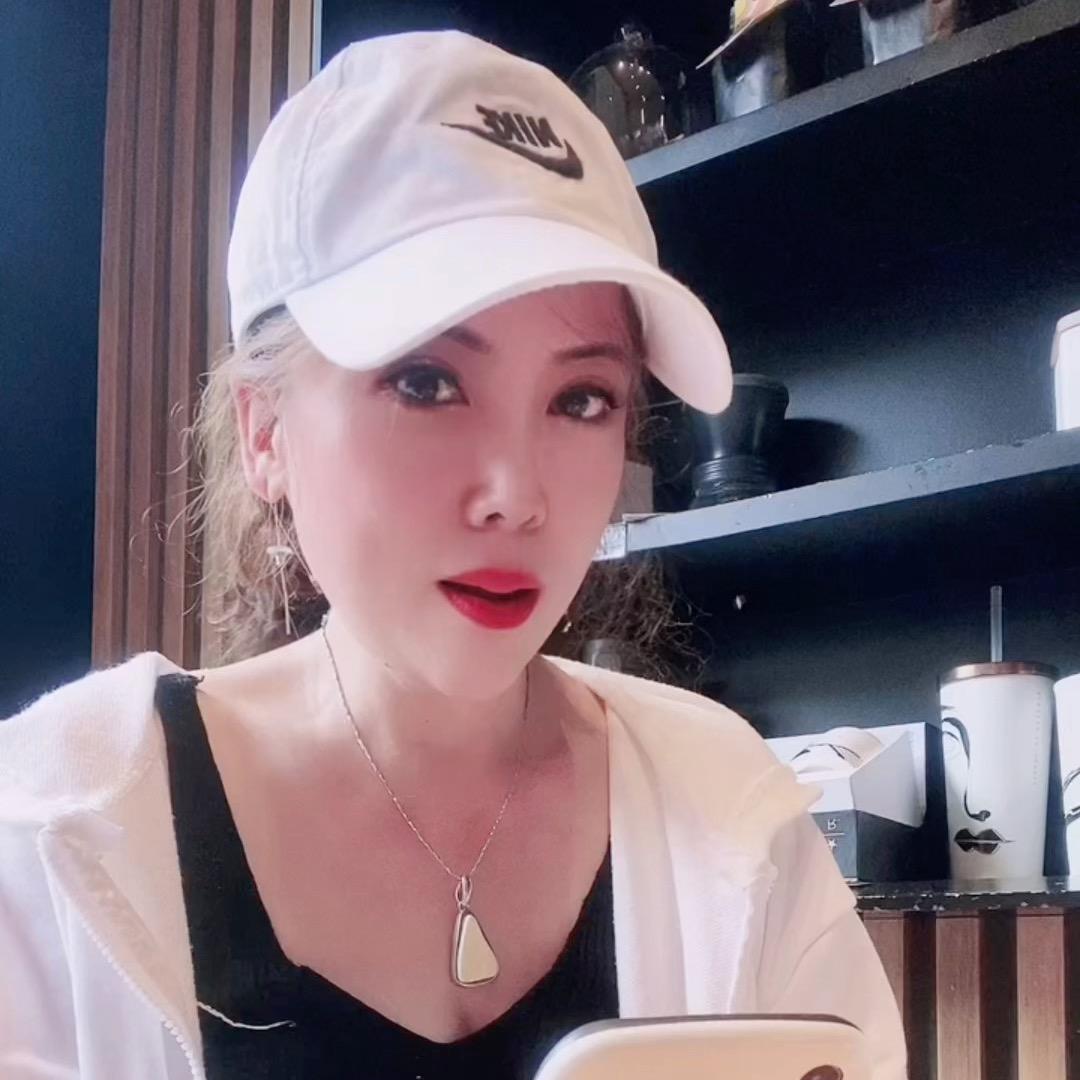 灵姐逛吃驻马店