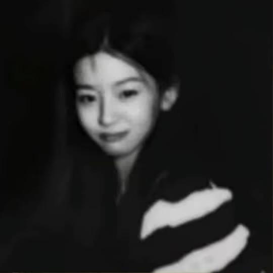 ㅤㅤㅤㅤㅤㅤㅤㅤㅤ人有三万个明天