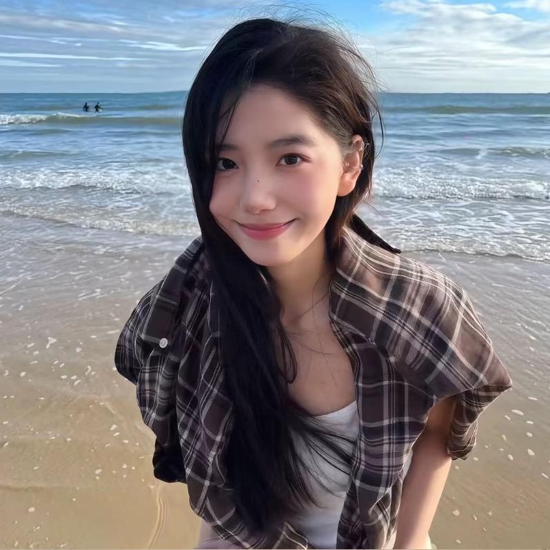 缪缪.