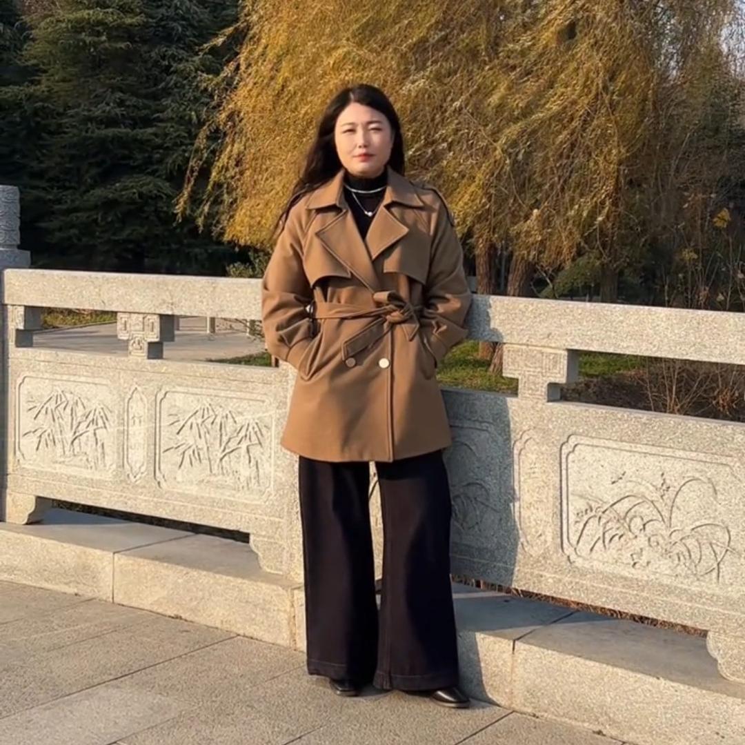 李小静