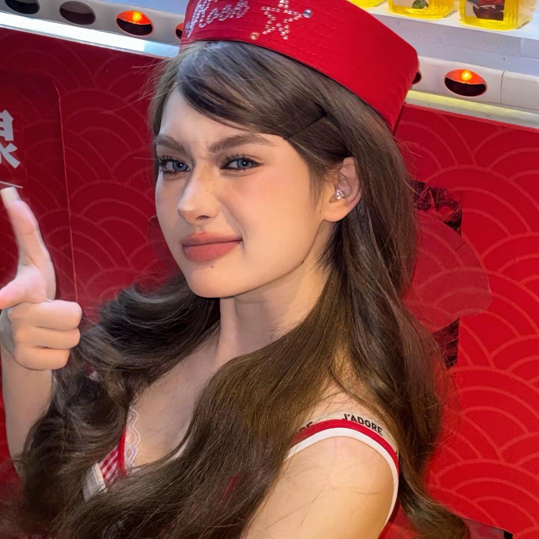 帆帆吖