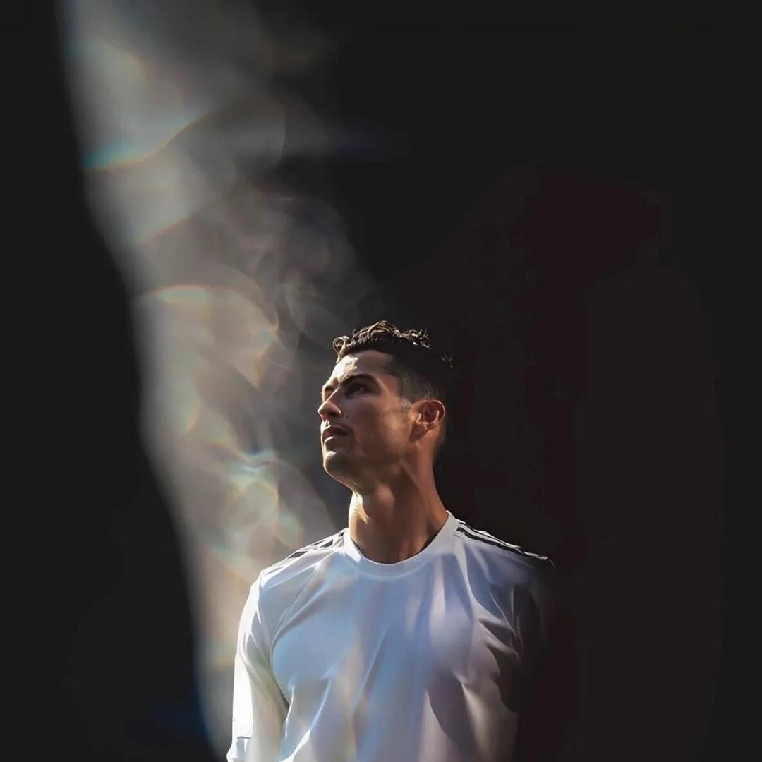 𝑾𝒆𝑪𝒉𝒂𝒕