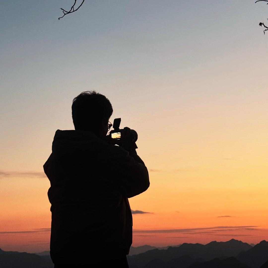 午夜降临前抵达