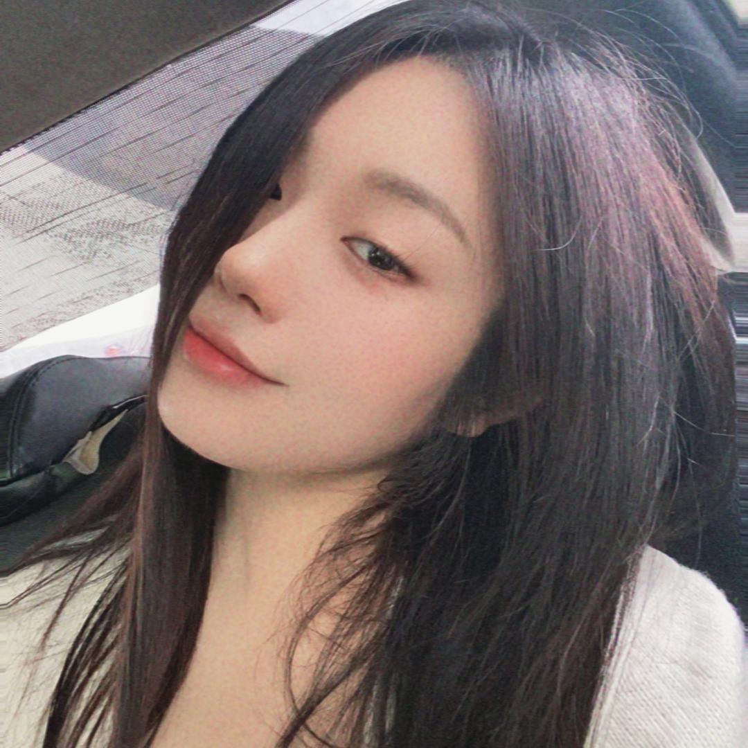包包子🦋