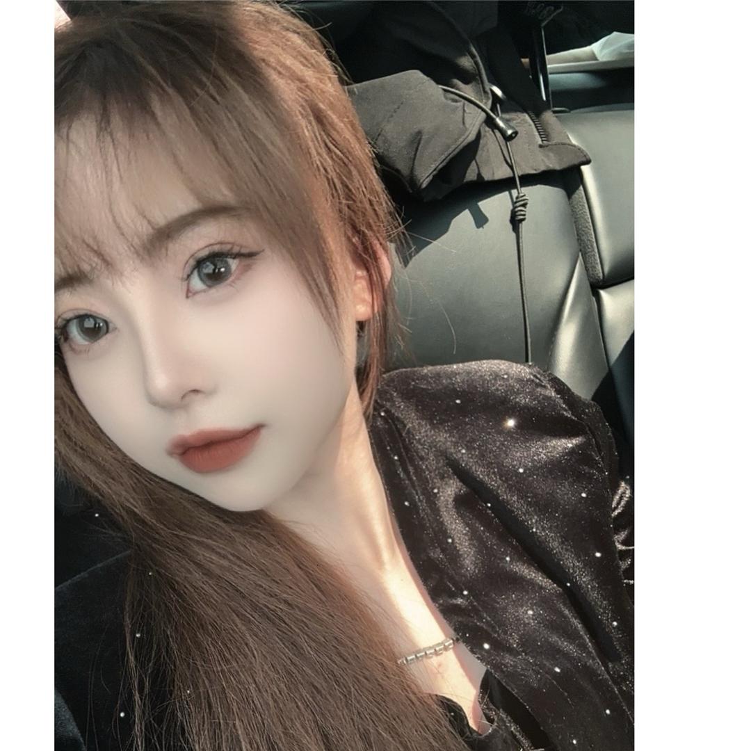 V8潮牌·DGSALON-艾米