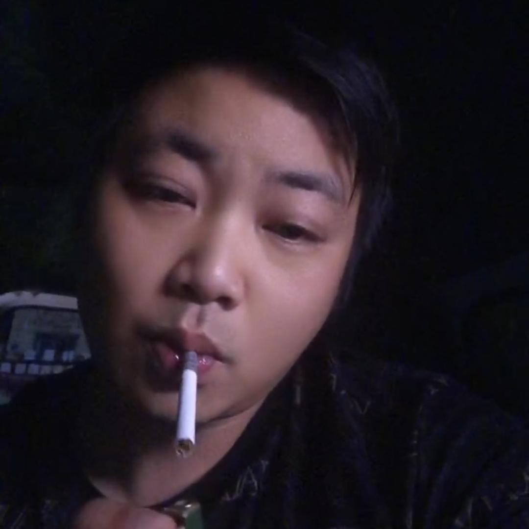 王