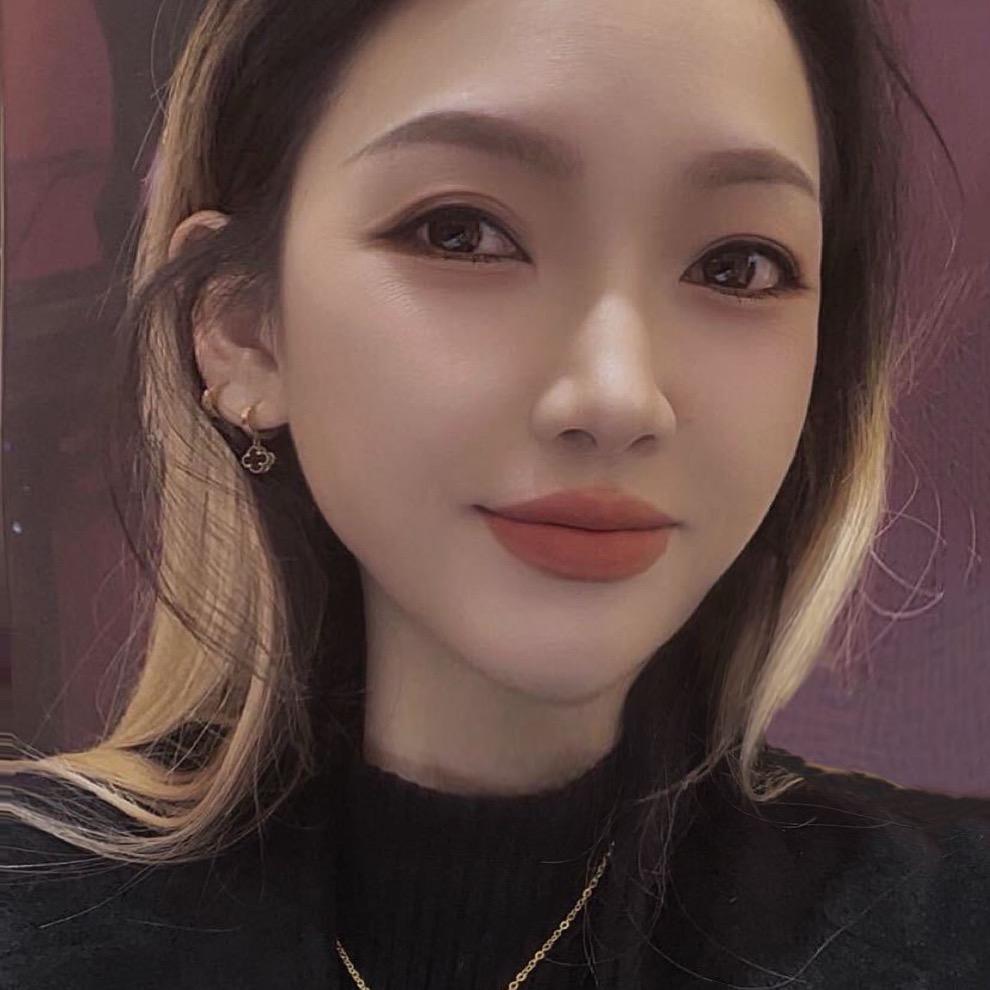 嘉锐珠宝主理人-王美丽