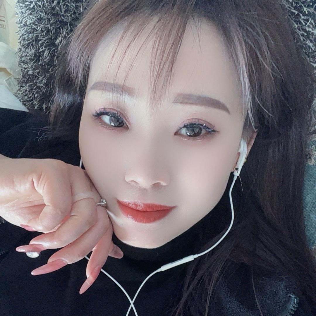 音符纸飞机