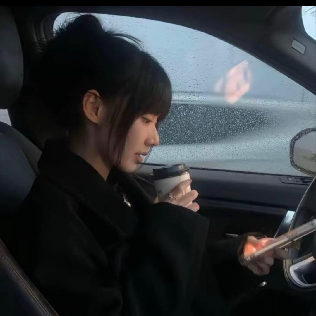宝子.