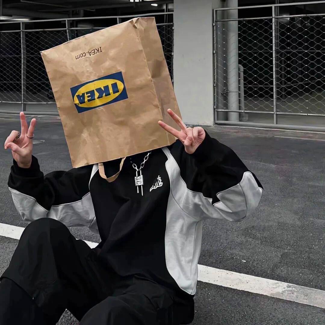 离江鹤（巴斯克 提拉米苏）