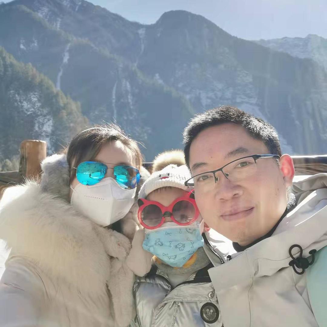 什邡市丽都春天鞋城