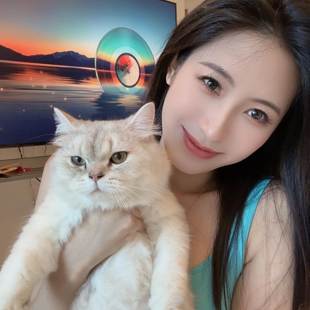 此号暂时不登录。（小号开播）