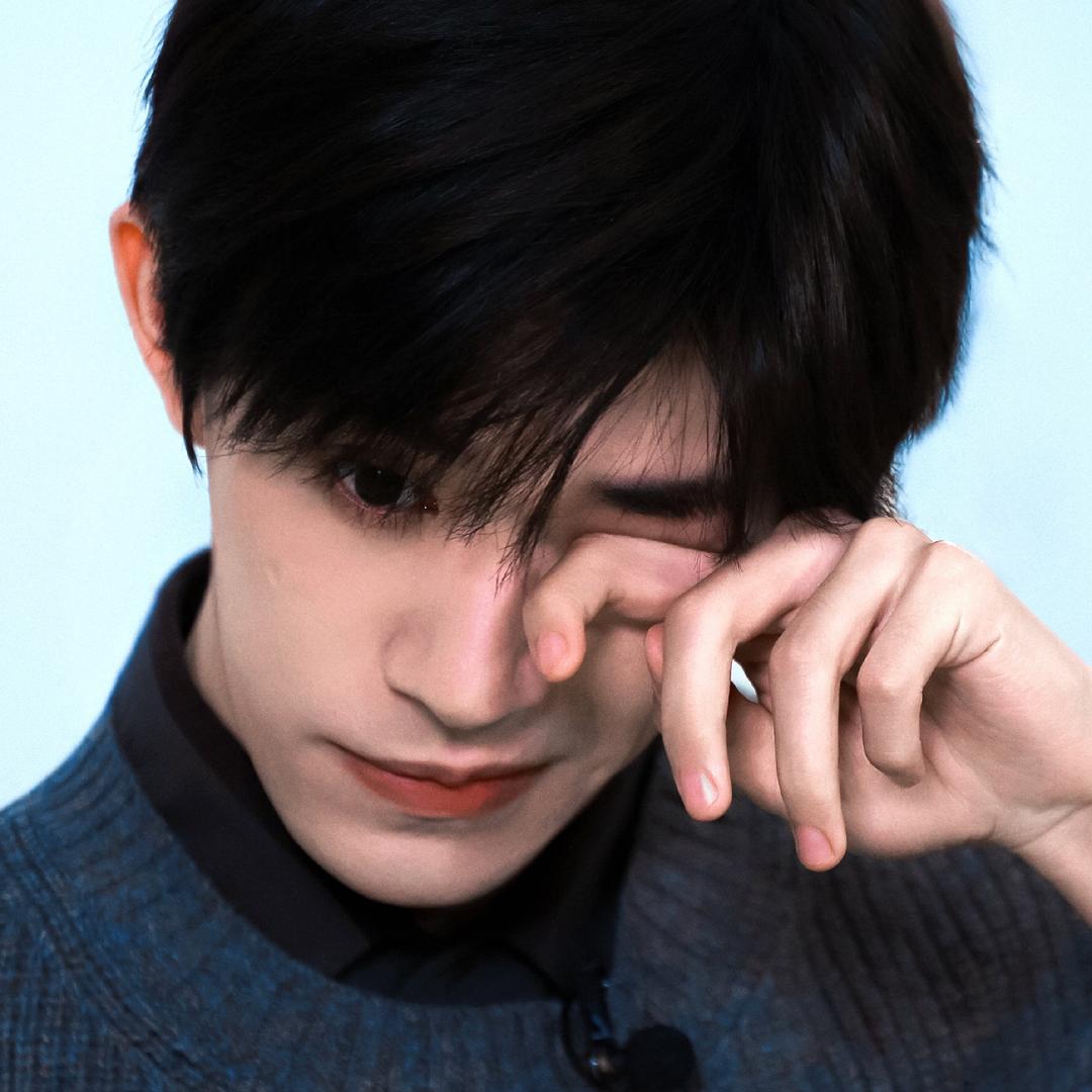 JacksonYee的小烊咩咩