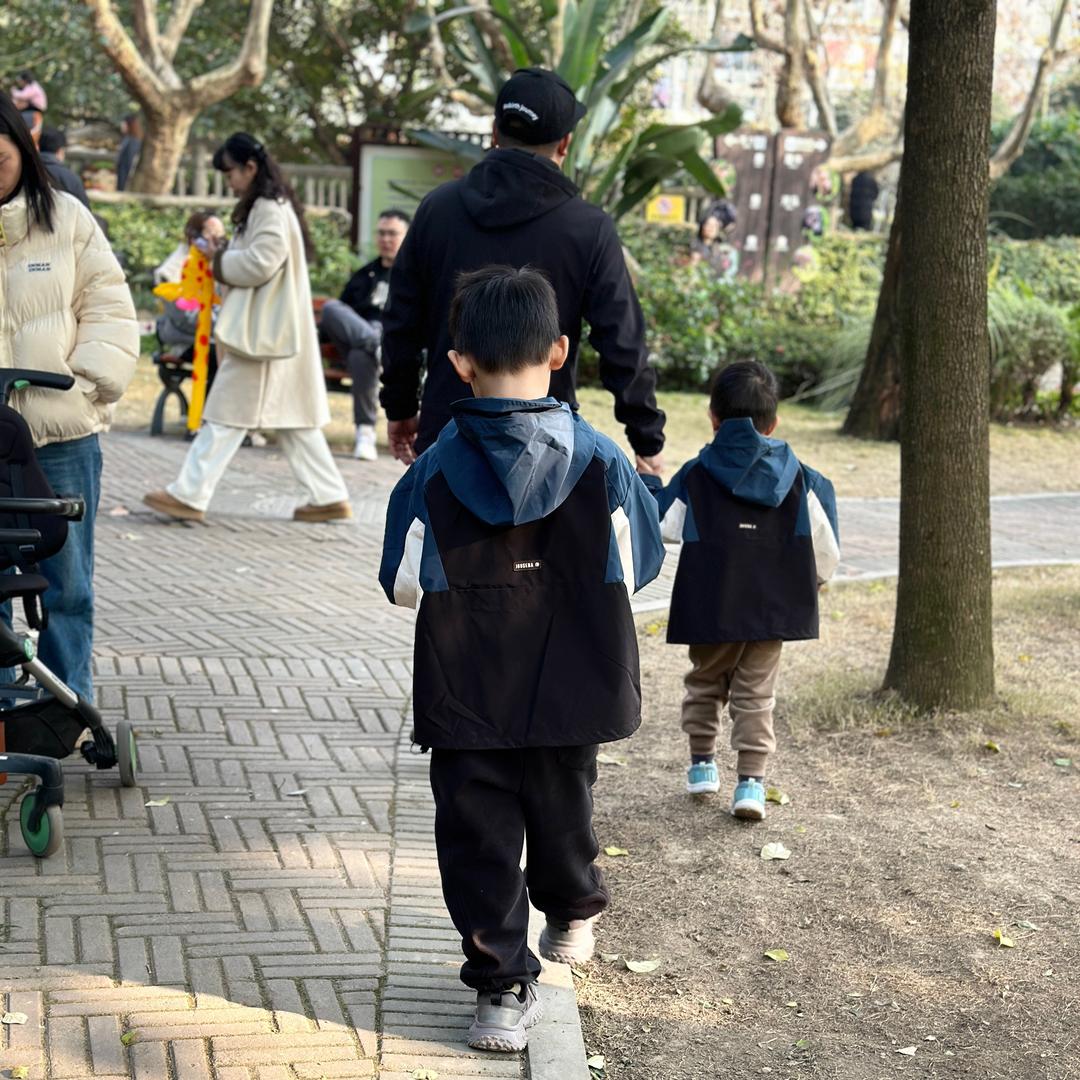 古典垃圾桶🗑️