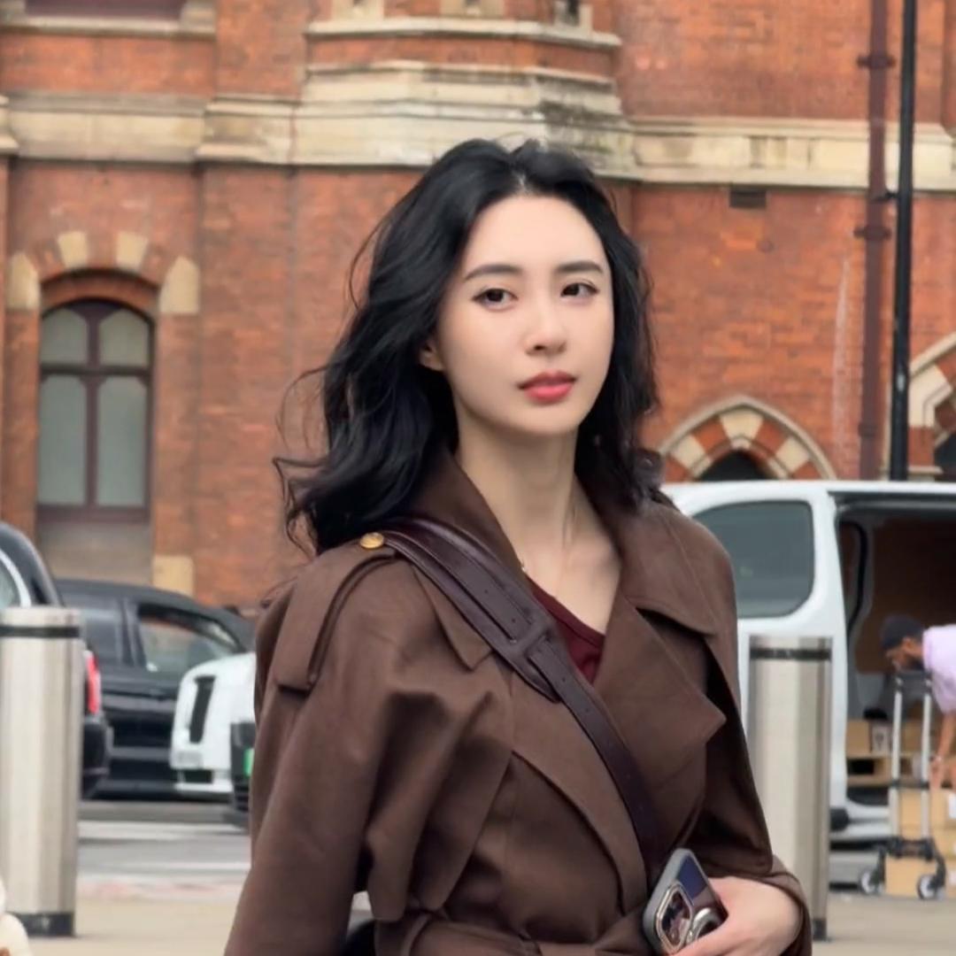 菠萝宝宝Yuna（穿搭精选）