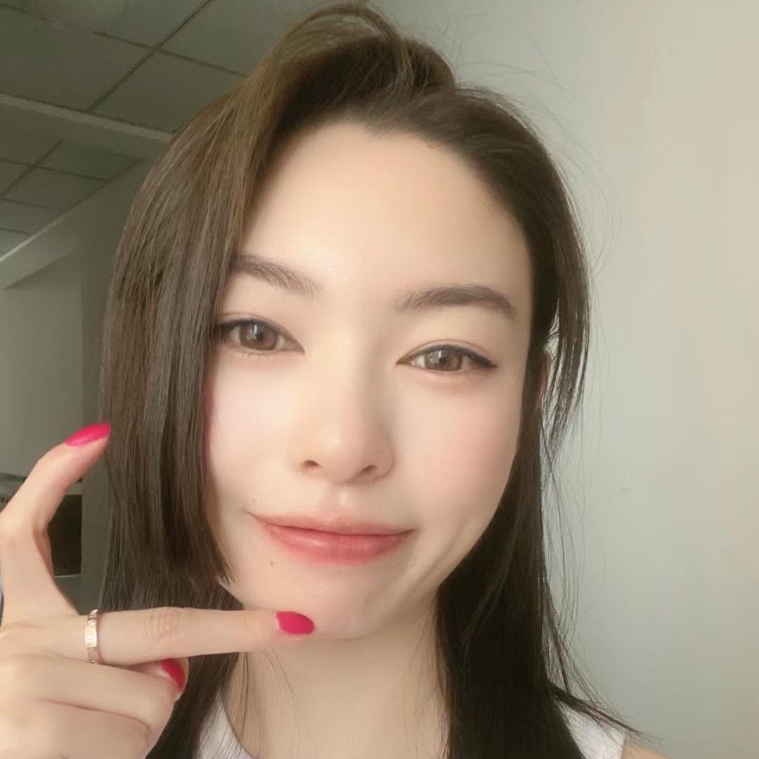小马饿了