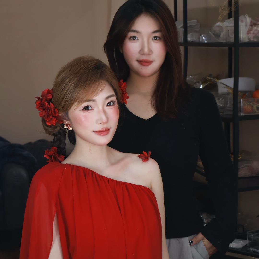 珍爱慕化妆师-月儿