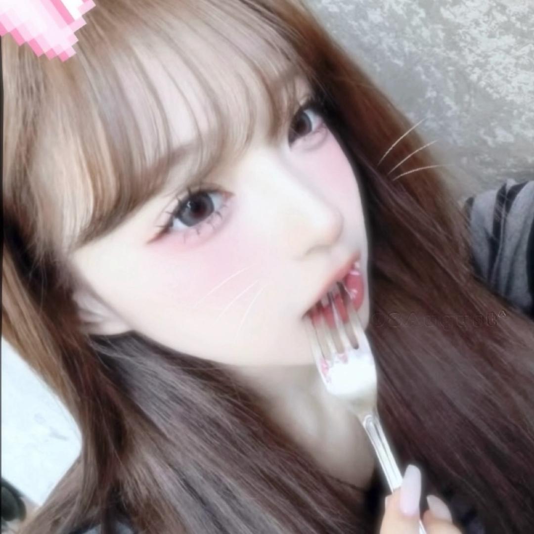 对我而言可爱的她