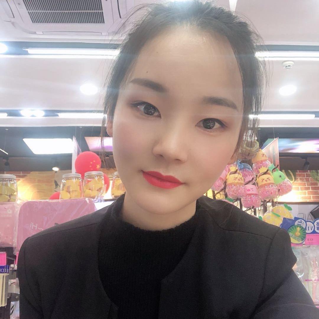 蓝天化妆品-宫保里店